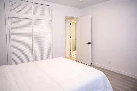 10 SE 13th Street Boca Raton FL 33432
