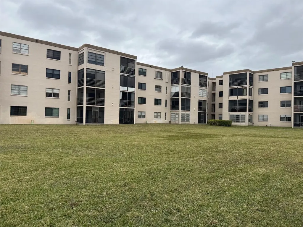 9300 SW 8th Street Boca Raton FL 33428