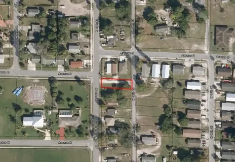 1512 N 17th Street Fort Pierce FL 34950