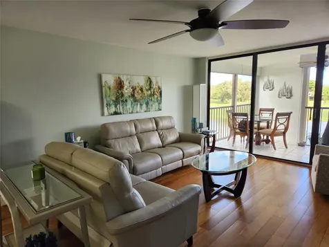 16100 Golf Club Road Weston FL 33326