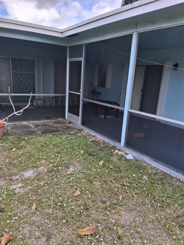 5709 NW 87th Avenue Tamarac FL 33321