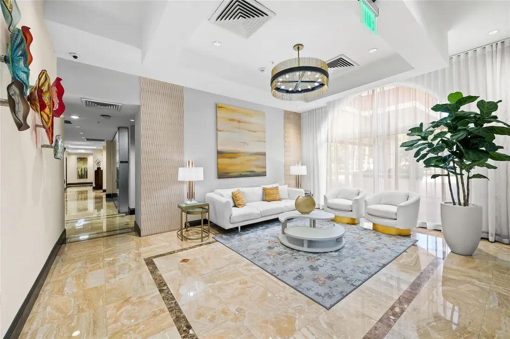 2011 N Ocean Boulevard Fort Lauderdale FL 33305
