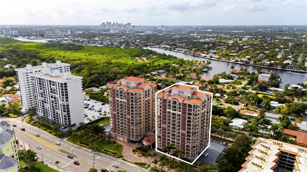 2011 N Ocean Boulevard Fort Lauderdale FL 33305
