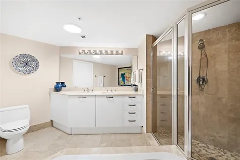 2011 N Ocean Boulevard Fort Lauderdale FL 33305