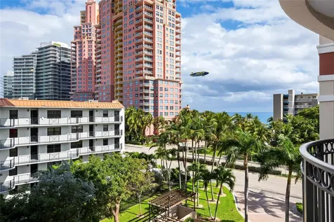2011 N Ocean Boulevard Fort Lauderdale FL 33305