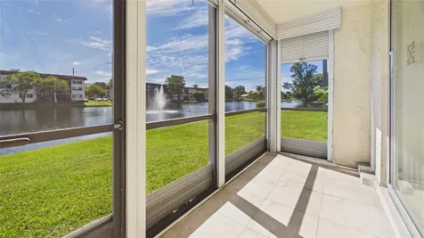 381 S Hollybrook Drive Pembroke Pines FL 33025