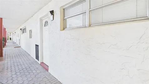 381 S Hollybrook Drive Pembroke Pines FL 33025