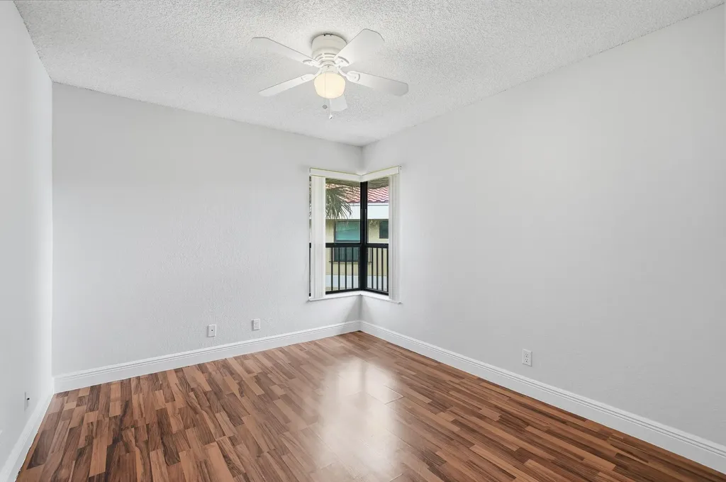 2486 NW 49th Terrace Coconut Creek FL 33063