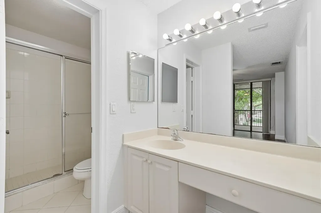 2486 NW 49th Terrace Coconut Creek FL 33063