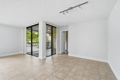 2486 NW 49th Terrace Coconut Creek FL 33063