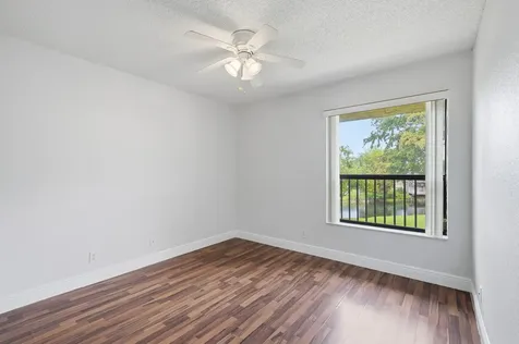 2486 NW 49th Terrace Coconut Creek FL 33063