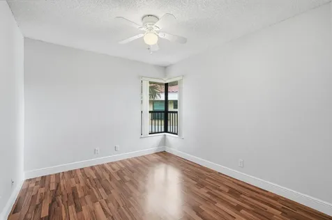 2486 NW 49th Terrace Coconut Creek FL 33063