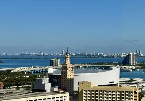 225 N Miami Avenue Miami FL 33128