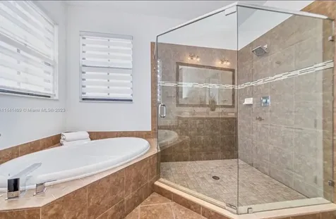 8362 NW 39th Court Pembroke Pines FL 33024