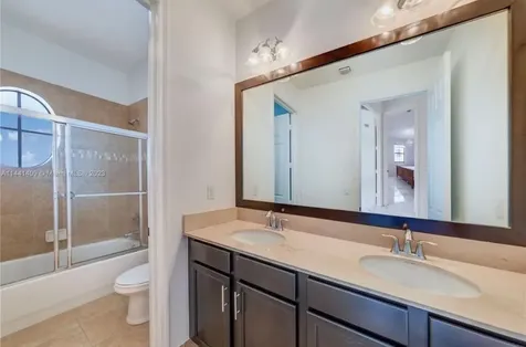 8362 NW 39th Court Pembroke Pines FL 33024
