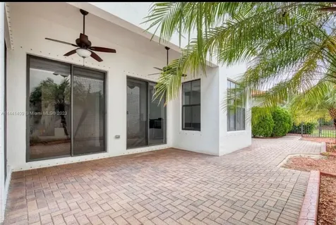 8362 NW 39th Court Pembroke Pines FL 33024