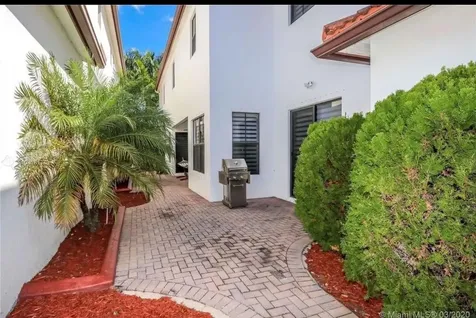 8362 NW 39th Court Pembroke Pines FL 33024