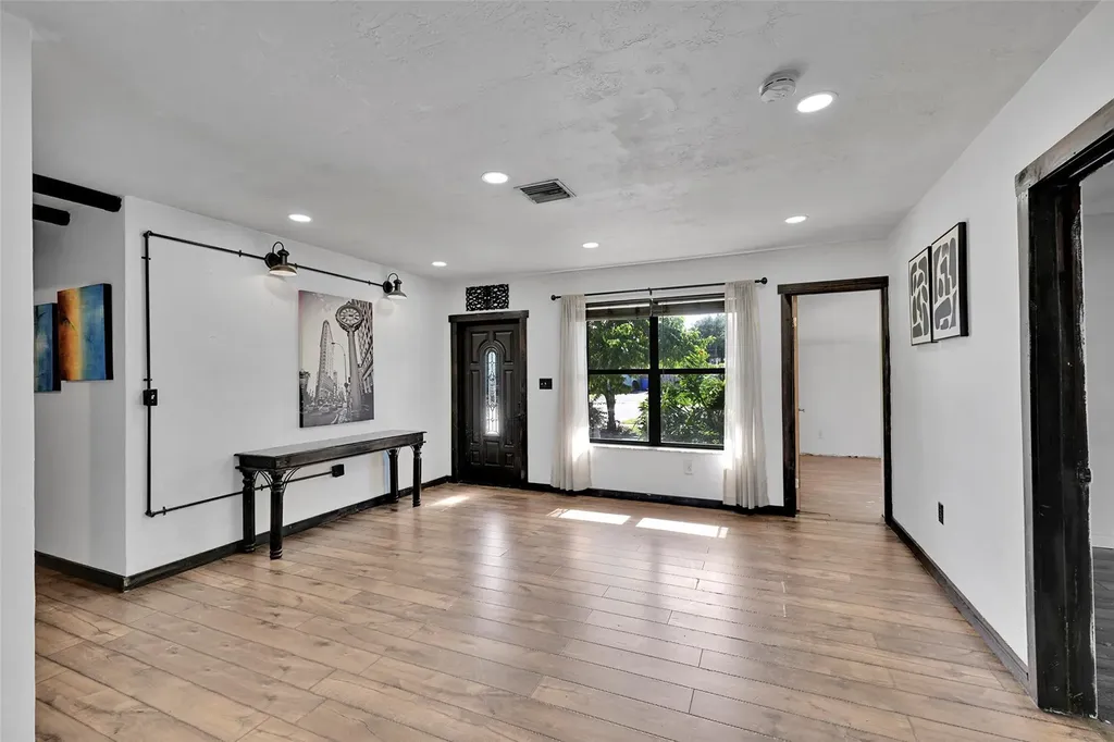 6881 SW 2nd Street Pembroke Pines FL 33023