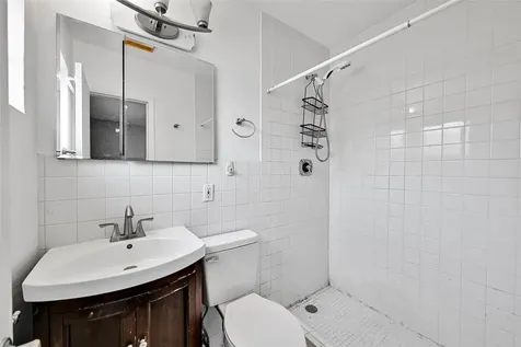 6881 SW 2nd Street Pembroke Pines FL 33023