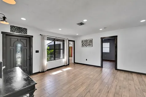 6881 SW 2nd Street Pembroke Pines FL 33023
