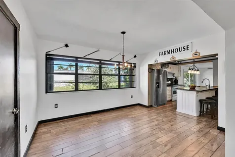 6881 SW 2nd Street Pembroke Pines FL 33023