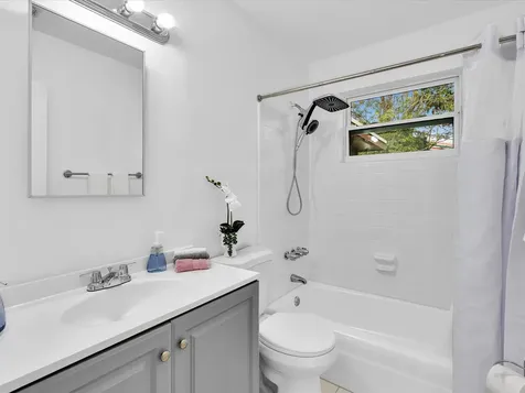 7971 NW 16th Street Pembroke Pines FL 33024