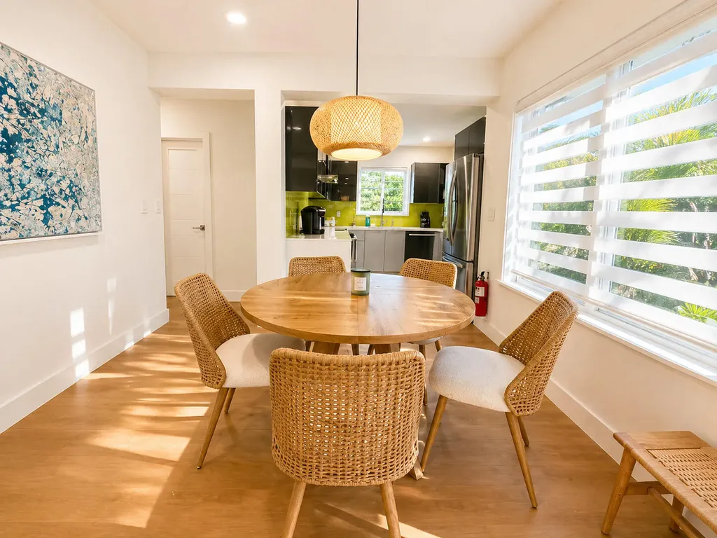 800 SE 11th Court Fort Lauderdale FL 33316