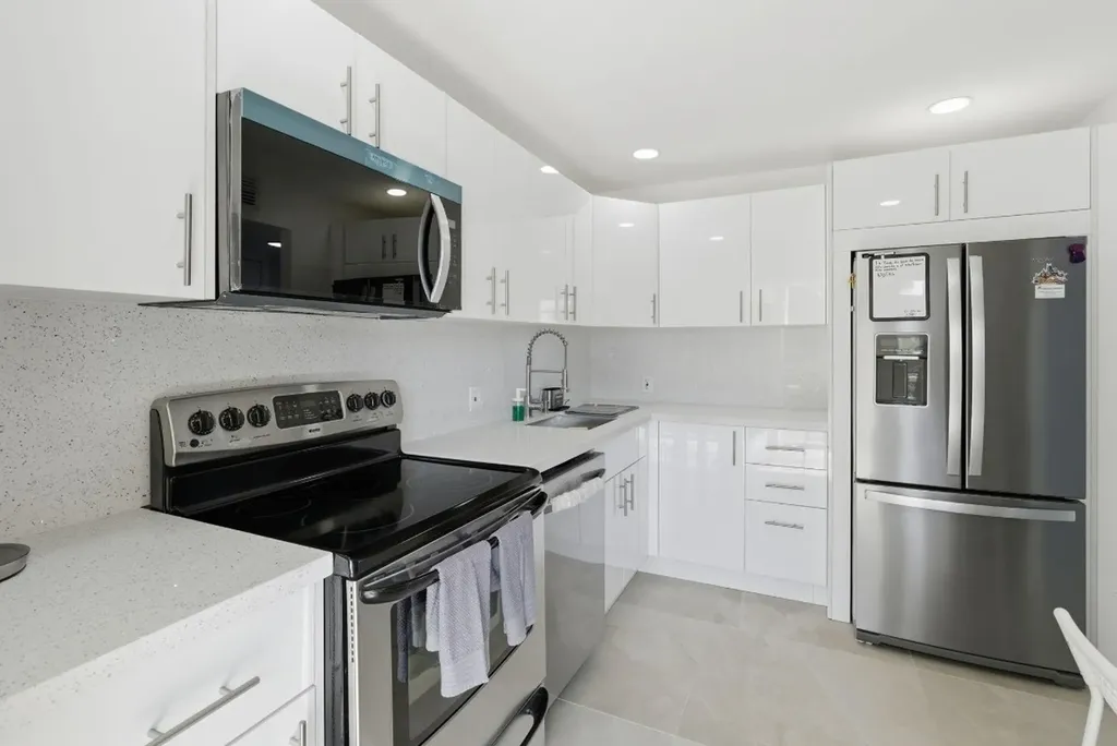 3051 N Course Drive Pompano Beach FL 33069