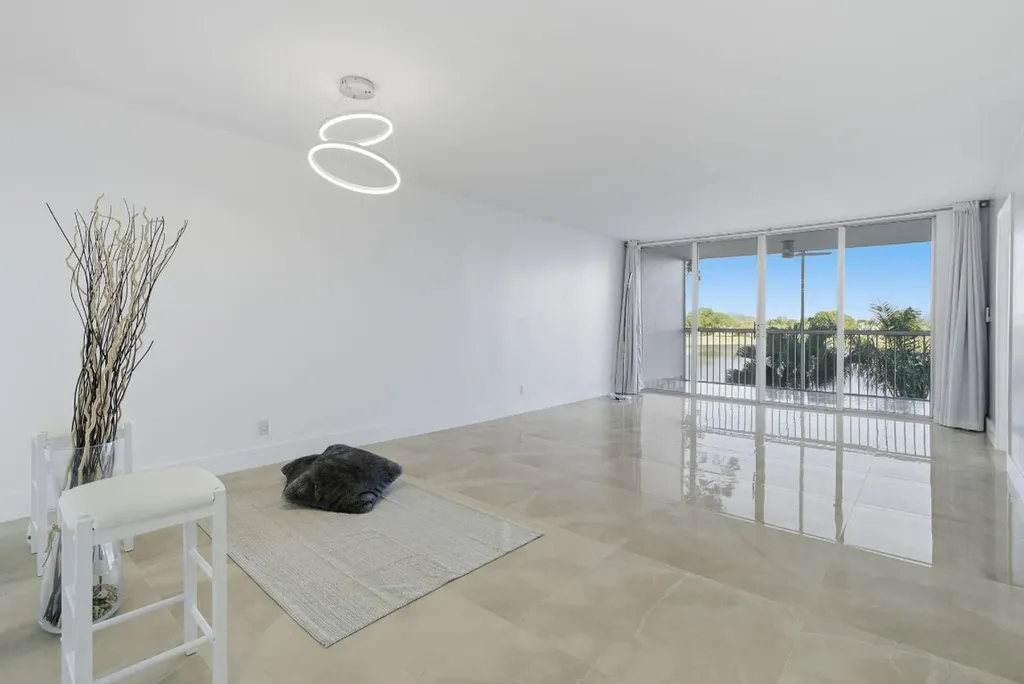 3051 N Course Drive Pompano Beach FL 33069