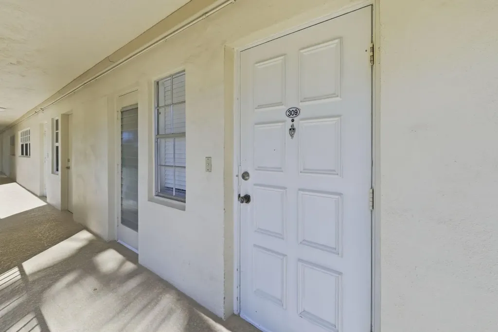 3051 N Course Drive Pompano Beach FL 33069