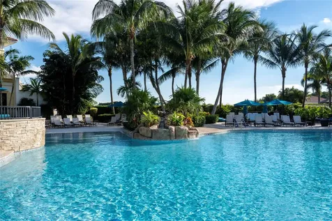 9016 Lakes Boulevard West Palm Beach FL 33412