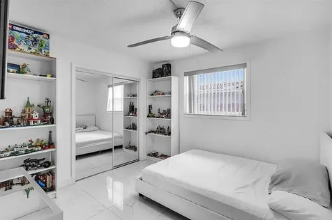 4100 N 36th Avenue Hollywood FL 33021
