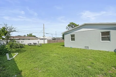 3761 NE 14th Avenue Pompano Beach FL 33064