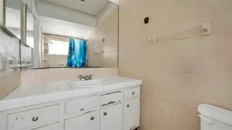 3700 NW 25th Street Lauderdale Lakes FL 33311