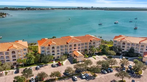 21 Harbour Isle Drive Hutchinson Island FL 34949