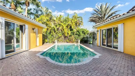 19820 SW 7th Place Pembroke Pines FL 33029