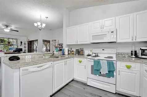 11970 NW 11th Street Pembroke Pines FL 33026