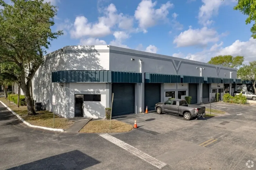 6741 W Sunrise Boulevard Plantation FL 33313