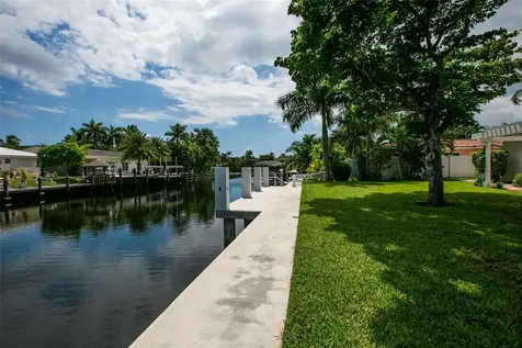 1806 NE 22nd Terrace Fort Lauderdale FL 33305