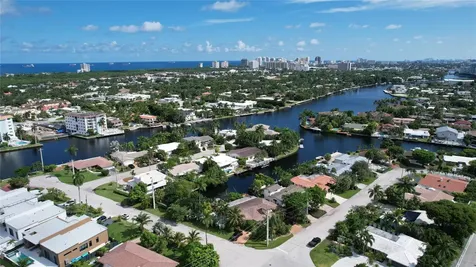 1806 NE 22nd Terrace Fort Lauderdale FL 33305