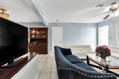3820 SW 10th Court Fort Lauderdale FL 33312