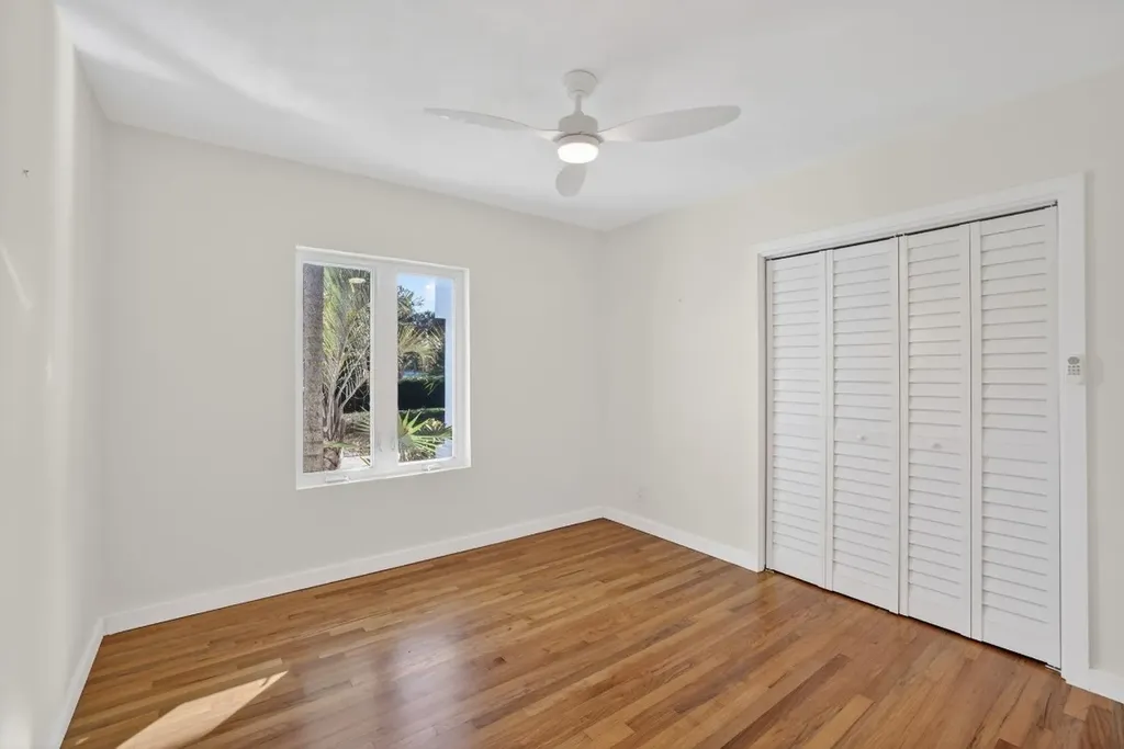 2317 NE 12th Street Fort Lauderdale FL 33304