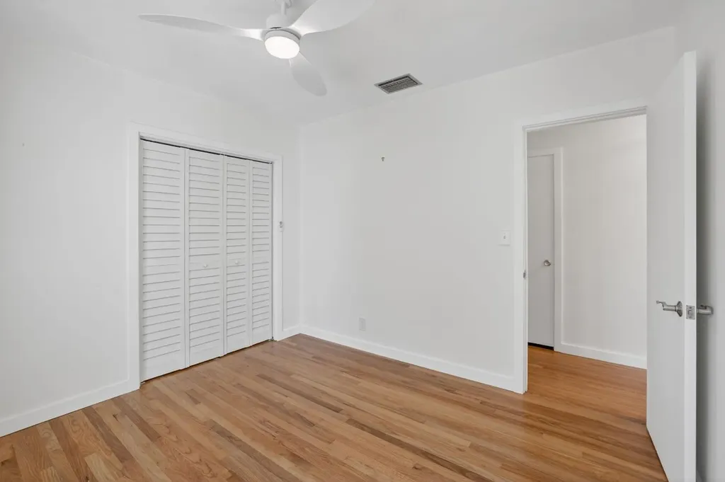 2317 NE 12th Street Fort Lauderdale FL 33304