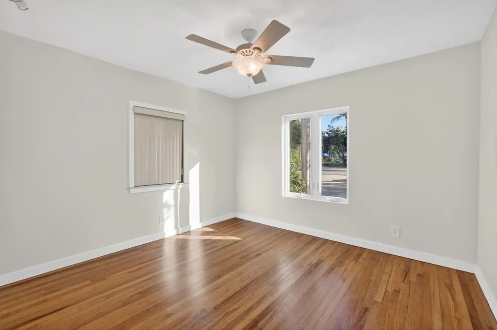 2317 NE 12th Street Fort Lauderdale FL 33304