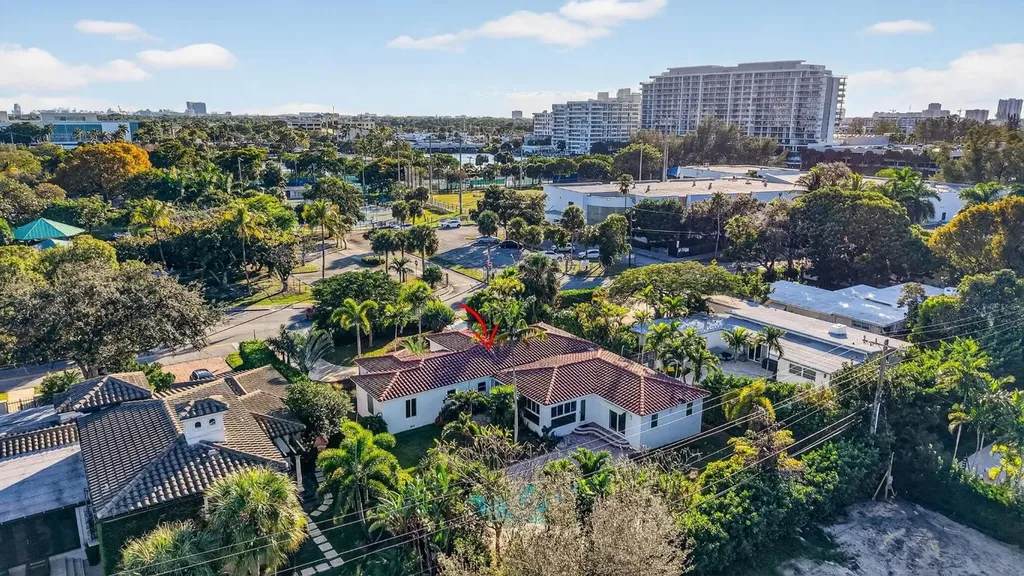 2317 NE 12th Street Fort Lauderdale FL 33304