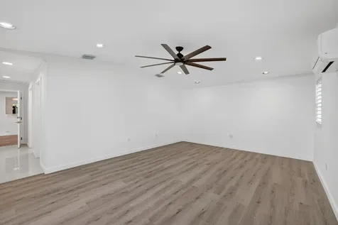 2317 NE 12th Street Fort Lauderdale FL 33304
