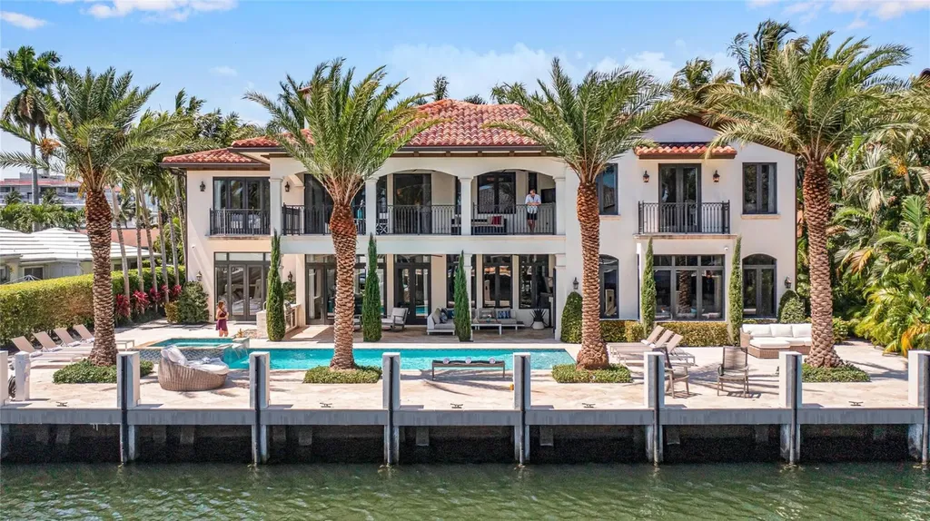 156 Fiesta Way Fort Lauderdale FL 33301