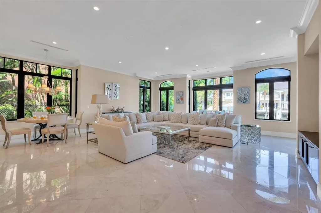156 Fiesta Way Fort Lauderdale FL 33301