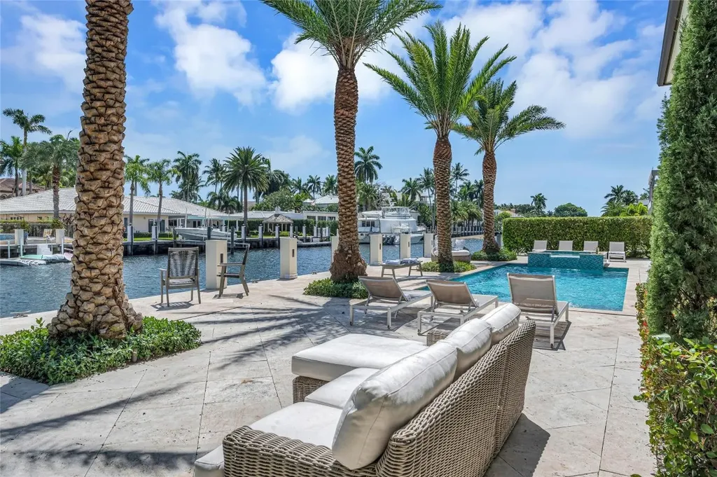 156 Fiesta Way Fort Lauderdale FL 33301