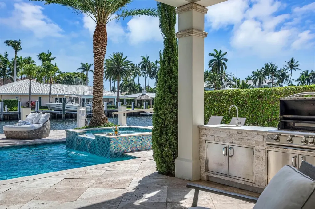156 Fiesta Way Fort Lauderdale FL 33301